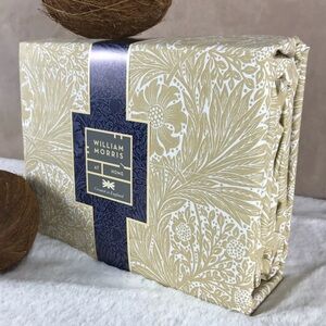 NWT William Morris Co. 100% Cotton Percale Floral Cal King Sheet Set